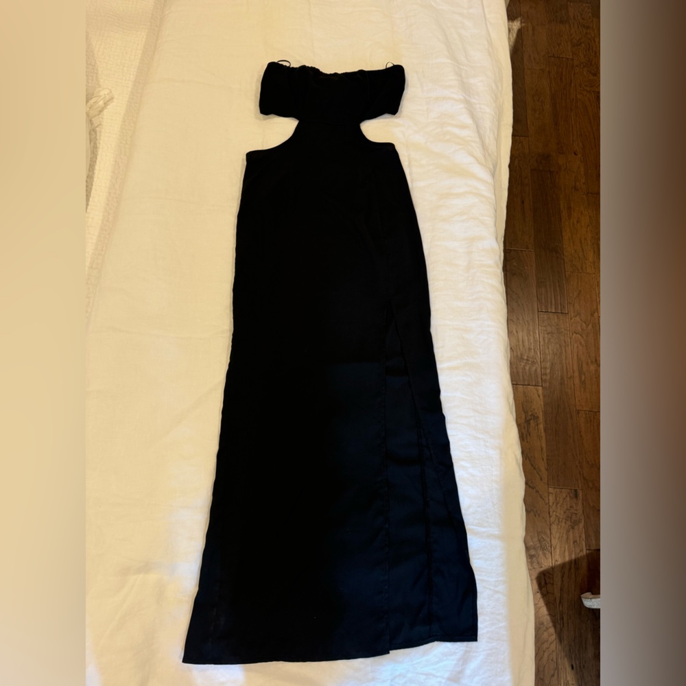 Elegant Black floor length Strapless Dress